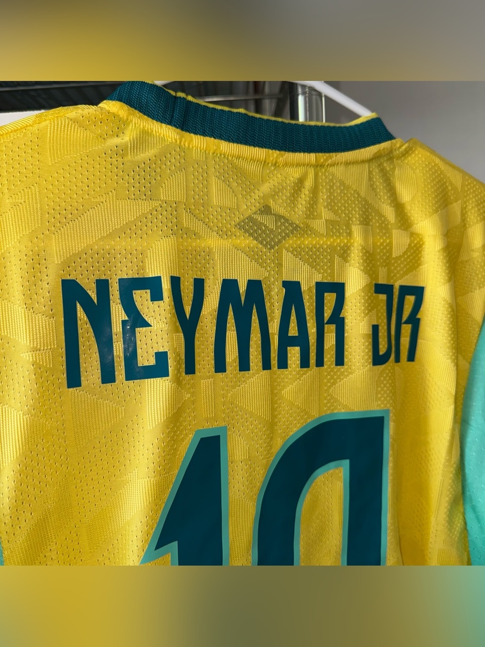 Nike Brazil 2026 #10 Neymar Jr Men’s Home Soccer Jersey 🆕 - Picture 7 of 8